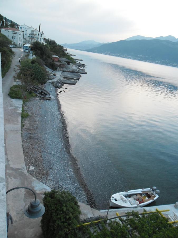 Apartments Petrovic Tivat Dış mekan fotoğraf