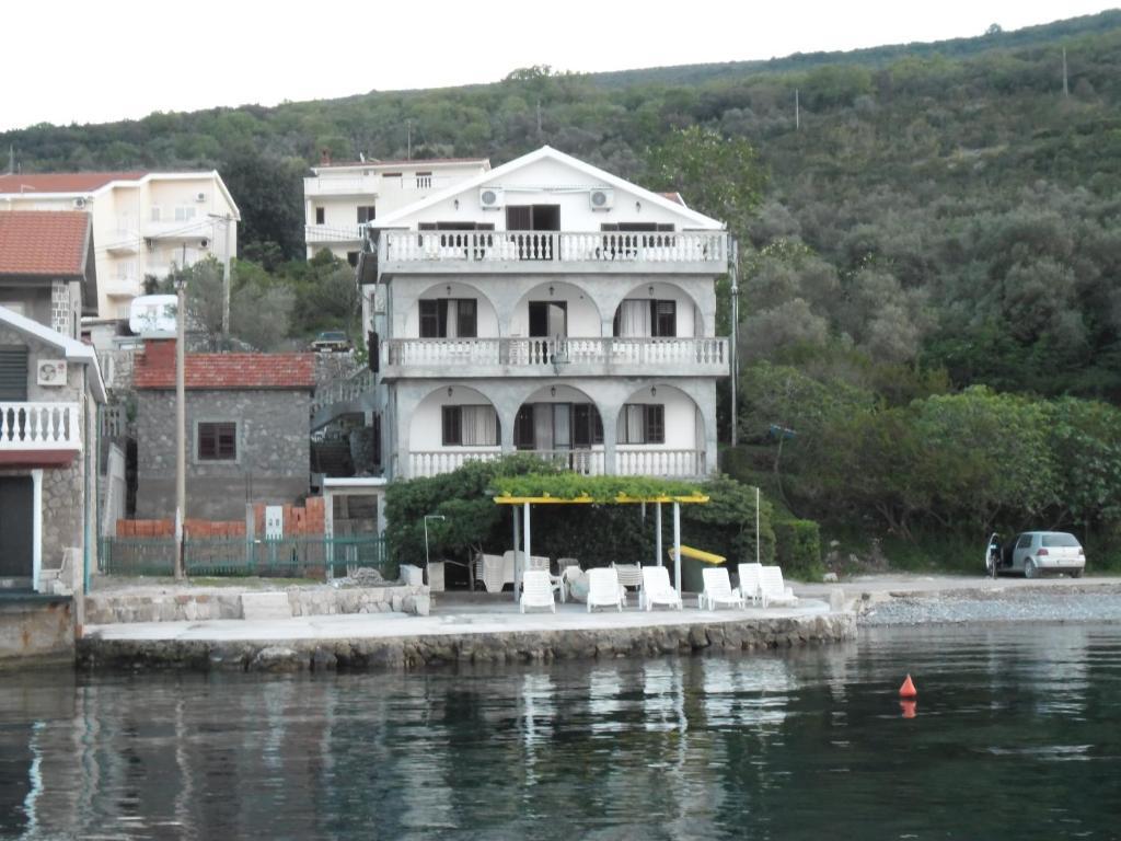 Apartments Petrovic Tivat Dış mekan fotoğraf